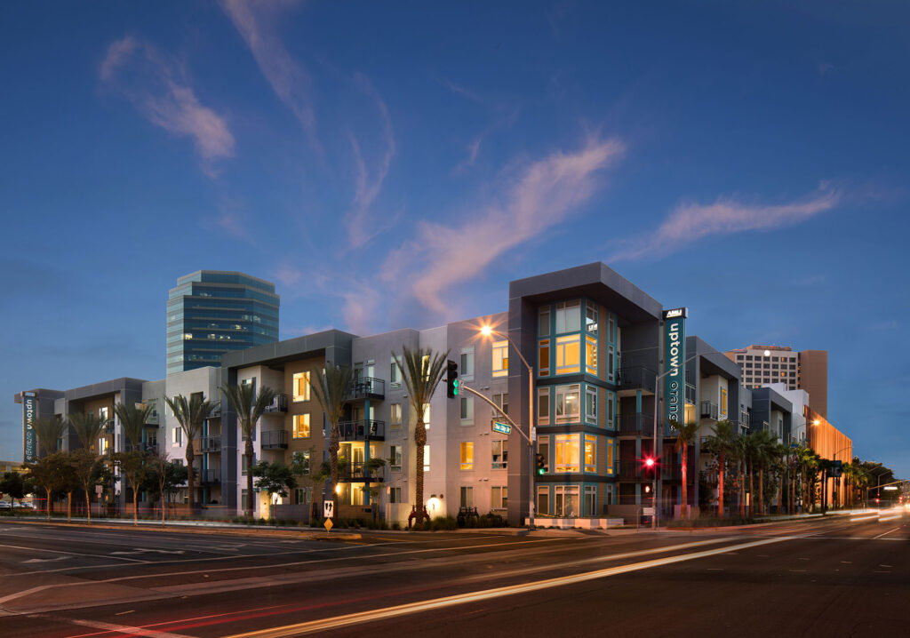 AMLI Uptown Orange | Wrap Apartments | Orange, California | KTGY Architecture + Planning