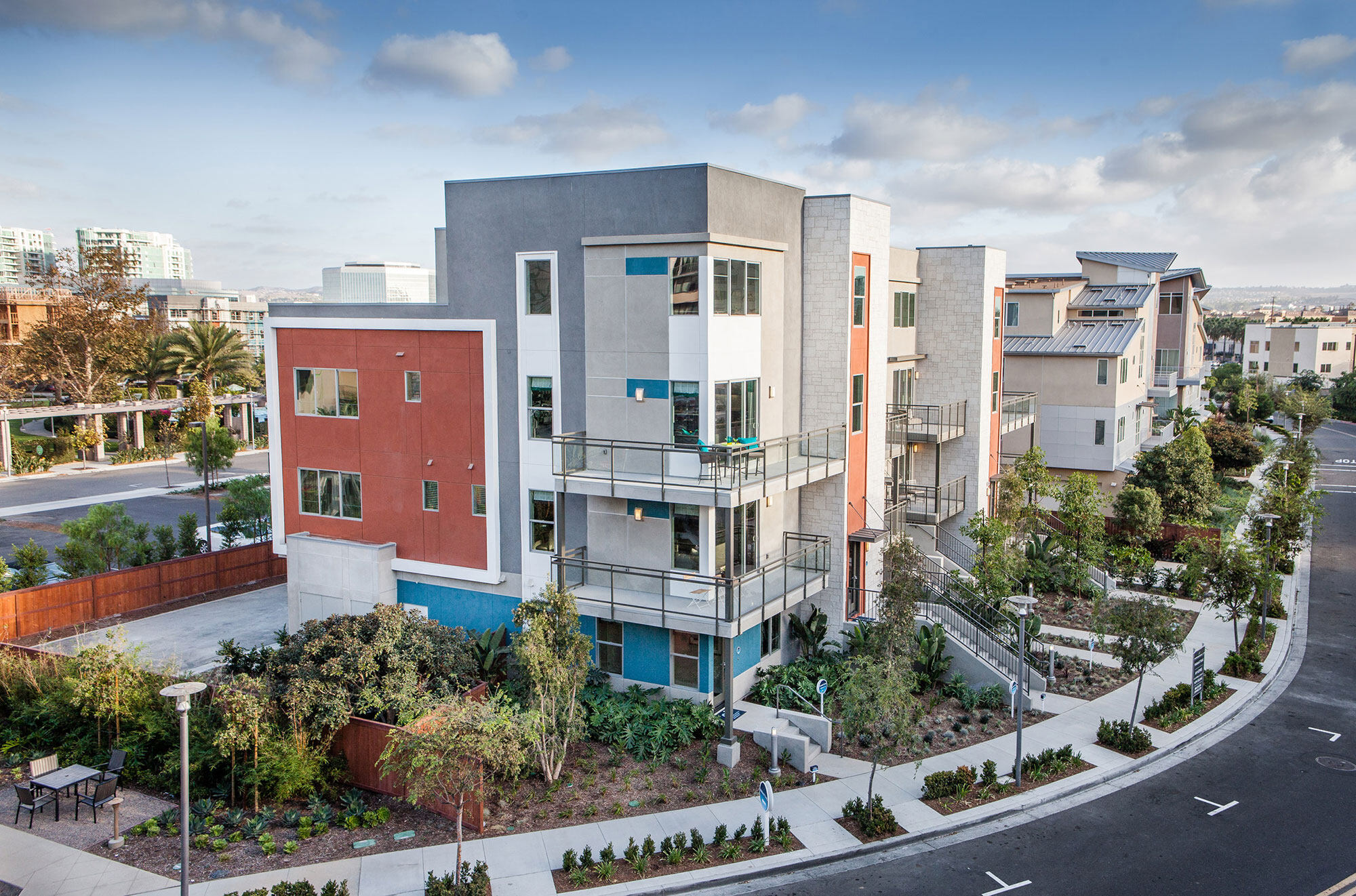 Manhattans at Central Park West – MFE Awards, Grand Winner: Low-Rise