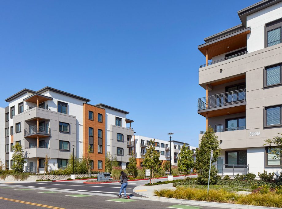 Anton Menlo | Wrap Apartments | Menlo Park, California | KTGY Architecture + Planning