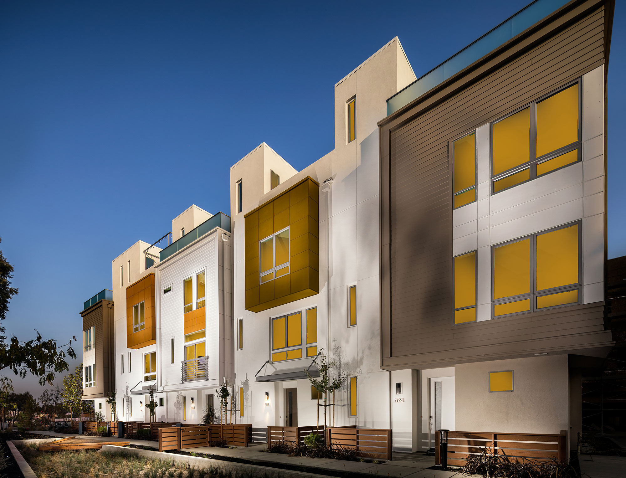 Perch - New KTGY-Designed Townhomes Introduce Rooftop Decks to Downtown ...