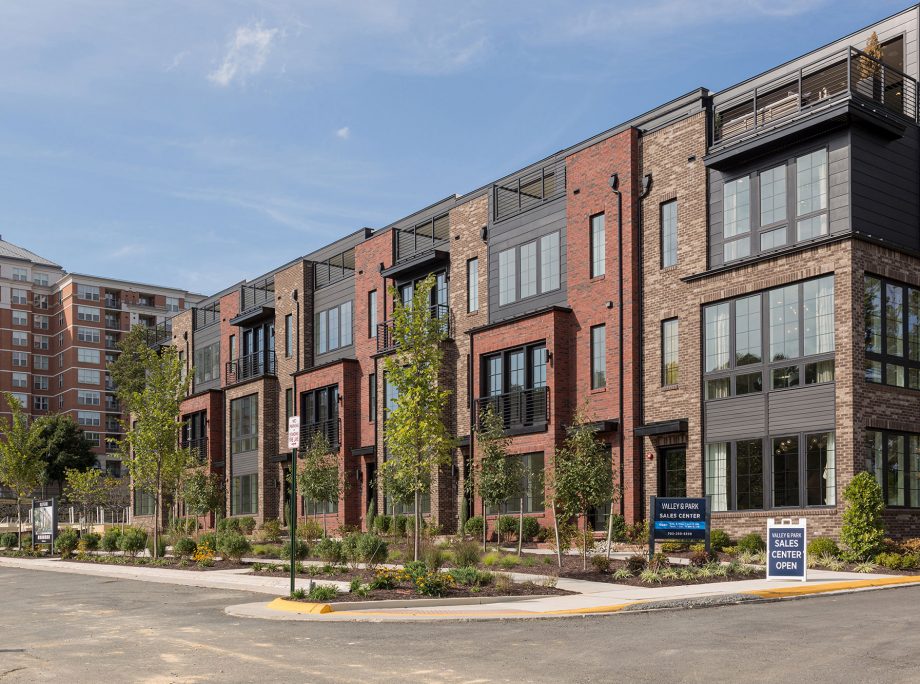 Valley & Park – Four-story townhouses with big windows, lots of options in Reston, Va.